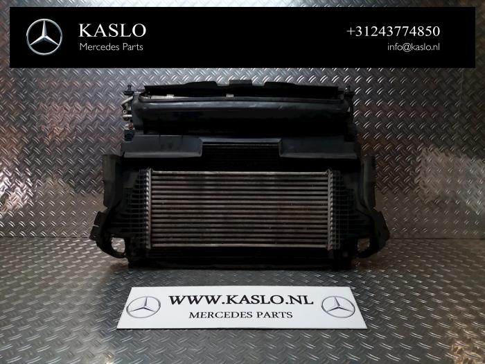 Gebruikte Airco Condensor Mercedes ML II (164/4JG) 3.0 ML-320 CDI 4-Matic V6 24V Prijs € 75,00 Margeregeling aangeboden door kaslo auto parts