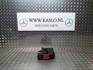 Gebruikte Zekeringkast Mercedes E (W212) E-350 CDI V6 24V BlueEfficiency Prijs € 75,00 Margeregeling aangeboden door kaslo auto parts