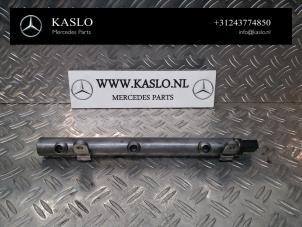 Gebruikte Injector brug Mercedes E (C207) E-350 CDI V6 24V Prijs € 50,00 Margeregeling aangeboden door kaslo auto parts
