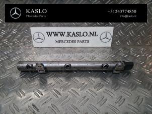 Gebruikte Injector brug Mercedes E (C207) E-350 CDI V6 24V Prijs € 50,00 Margeregeling aangeboden door kaslo auto parts