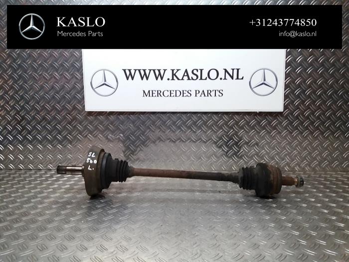 Gebruikte Aandrijfas links-achter Mercedes SL (R230) 5.0 SL-500 V8 24V Prijs op aanvraag aangeboden door kaslo auto parts