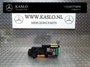 Gebruikte Zekeringkast Mercedes E (W212) E-350 CDI V6 24V BlueEfficiency Prijs € 100,00 Margeregeling aangeboden door kaslo auto parts