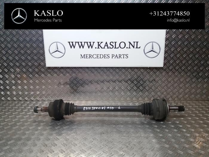 Gebruikte Aandrijfas links-achter Mercedes E (W212) E-350 CDI BlueEfficiency 3.0 V6 24V Prijs op aanvraag aangeboden door kaslo auto parts