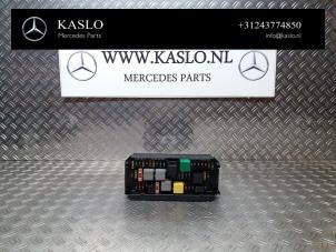 Gebruikte Zekeringkast Mercedes E Estate (S212) E-220 CDI 16V BlueEfficiency Prijs € 150,00 Margeregeling aangeboden door kaslo auto parts