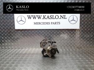 Gebruikte Dieselpomp Mercedes C (W204) 3.0 C-320 CDI V6 24V Prijs € 175,00 Margeregeling aangeboden door kaslo auto parts