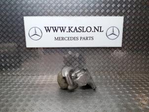 Gebruikte Motorrubber Mercedes SL (R230) 3.7 SL-350 V6 18V Prijs op aanvraag aangeboden door kaslo auto parts