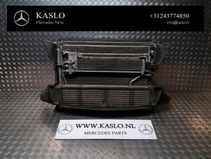Gebruikte Intercooler Mercedes C (W204) 3.0 C-320 CDI V6 24V Prijs € 50,00 Margeregeling aangeboden door kaslo auto parts