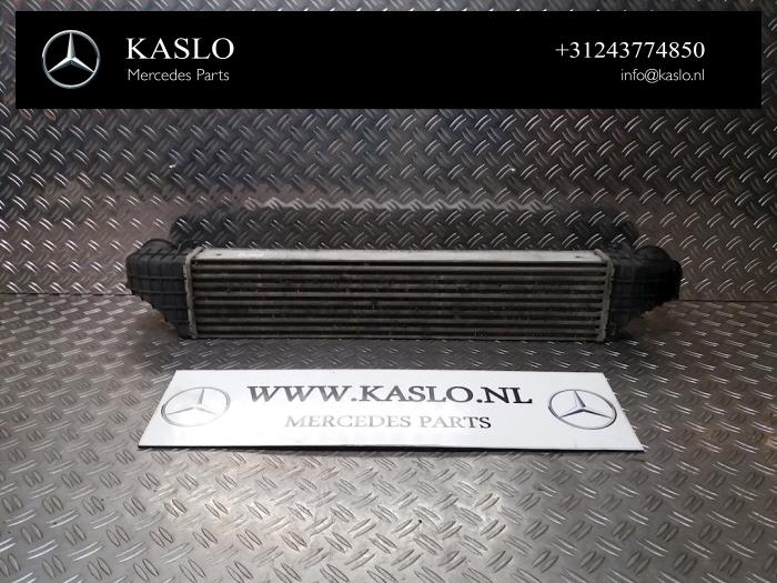 Gebruikte Intercooler Mercedes CLK (C209) 2.2 200 CDI 16V Prijs op aanvraag aangeboden door kaslo auto parts