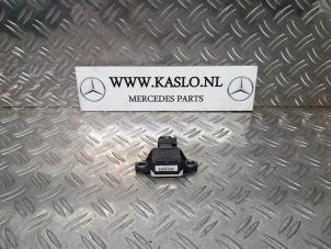 Gebruikte Snelheid Sensor Mercedes A (W176) 1.5 A-180 CDI, A-180d 16V Prijs € 30,00 Margeregeling aangeboden door kaslo auto parts