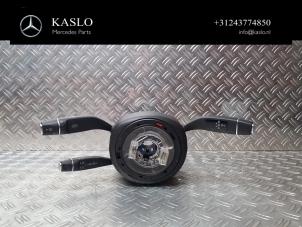 Gebruikte Licht + Raw Schakelaar Mercedes C (W205) C-220 2.2 CDI BlueTEC, C-220 d 16V Prijs € 100,00 Margeregeling aangeboden door kaslo auto parts