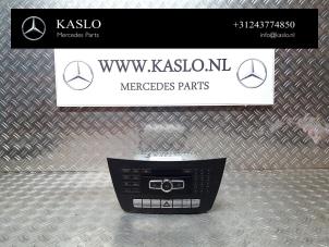 Gebruikte Navigatie bedienings paneel Mercedes C (C204) 1.8 C-180 CGI 16V BlueEfficiency Prijs € 300,00 Margeregeling aangeboden door kaslo auto parts