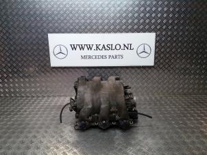 Gebruikte Inlaatspruitstuk Mercedes SLK (R170) 3.2 320 V6 18V Prijs op aanvraag aangeboden door kaslo auto parts