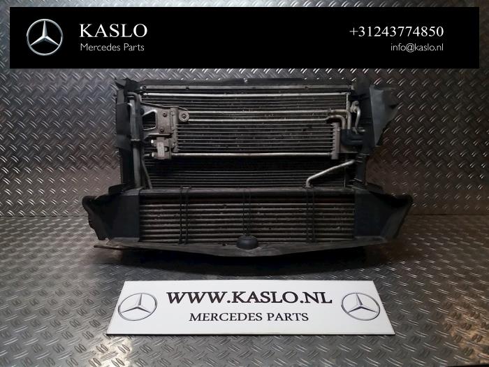 Gebruikte Intercooler Mercedes E (C207) E-350 CDI V6 24V Prijs op aanvraag aangeboden door kaslo auto parts