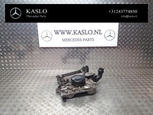 Gebruikte Waterpomp Mercedes C (W205) C-220 2.2 CDI BlueTEC, C-220 d 16V Prijs € 50,00 Margeregeling aangeboden door kaslo auto parts