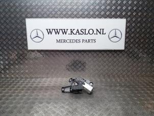 Gebruikte Motor Ruitenwisser achter Mercedes E Estate (S212) E-250 CDI 16V BlueEfficiency Prijs op aanvraag aangeboden door kaslo auto parts
