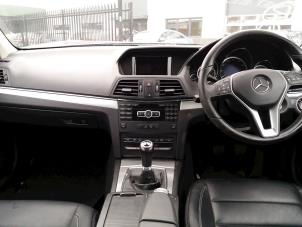 Gebruikte Cabriodak Bediening Mercedes E (R207) E-220 CDI 16V BlueEfficiency Prijs op aanvraag aangeboden door kaslo auto parts