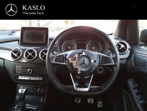 Gebruikte I-Drive knop Mercedes B (W246,242) 1.5 B-180 CDI 16V Prijs € 20,00 Margeregeling aangeboden door kaslo auto parts