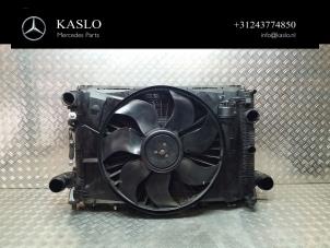 Gebruikte Radiateurfan Mercedes C (W204) 2.2 C-220 CDI 16V BlueEFFICIENCY Prijs € 200,00 Margeregeling aangeboden door kaslo auto parts
