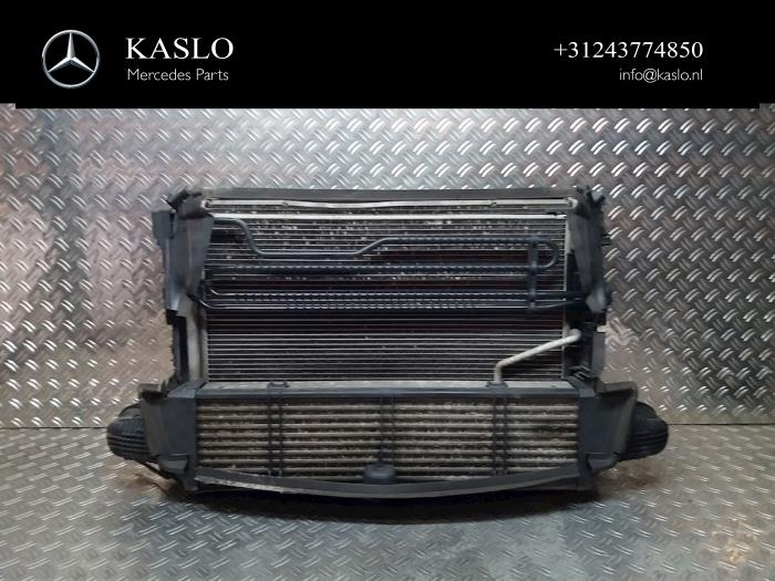 Gebruikte Intercooler Mercedes C (W204) 2.2 C-220 CDI 16V BlueEFFICIENCY Prijs € 50,00 Margeregeling aangeboden door kaslo auto parts