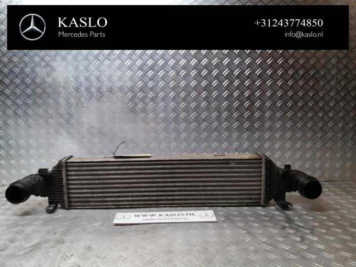 Gebruikte Intercooler Mercedes C (W204) 2.2 C-220 CDI 16V BlueEFFICIENCY Prijs € 50,00 Margeregeling aangeboden door kaslo auto parts