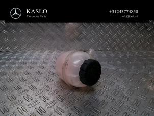 Gebruikte Expansievat Mercedes C (W205) C-220 2.2 CDI BlueTEC, C-220 d 16V Prijs € 20,00 Margeregeling aangeboden door kaslo auto parts
