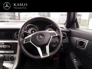 Gebruikte Display Interieur Mercedes SLK (R172) 2.1 250 CDI 16V BlueEFFICIENCY Prijs € 50,00 Margeregeling aangeboden door kaslo auto parts