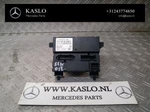 Gebruikte Cabriokap computer Mercedes SLK (R172) 2.1 250 CDI 16V BlueEFFICIENCY Prijs € 100,00 Margeregeling aangeboden door kaslo auto parts