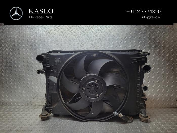 Gebruikte Radiateurfan Mercedes SLC (R172) 2.1 250 d 16V Prijs € 200,00 Margeregeling aangeboden door kaslo auto parts