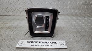 Gebruikte Versnellingspook Mercedes SLC (R172) 2.1 250 d 16V Prijs € 200,00 Margeregeling aangeboden door kaslo auto parts