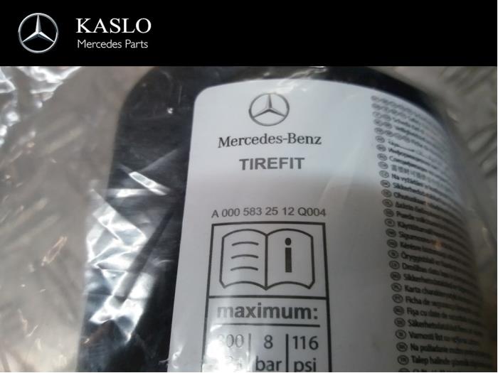 Banden reparatieset van een Mercedes-Benz A (177.0) 1.3 A-200 Turbo 16V 2019