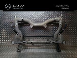 Gebruikte Subframe Mercedes C (C204) 3.5 C-350 CGI V6 24V BlueEfficiency Prijs € 100,00 Margeregeling aangeboden door kaslo auto parts