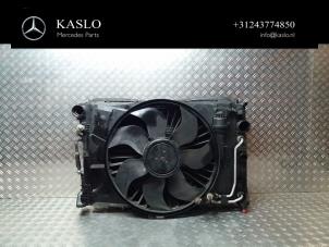 Gebruikte Radiateurfan Mercedes E (W212) E-250 CDI 16V BlueEfficiency Prijs € 200,00 Margeregeling aangeboden door kaslo auto parts