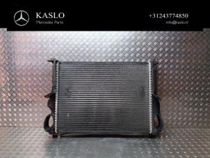 Gebruikte Radiateur Mercedes S (W220) 2.8 S-280 18V Prijs op aanvraag aangeboden door kaslo auto parts