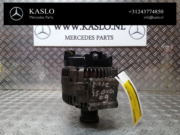 Gebruikte Dynamo Mercedes E (W212) E-350 BlueTec V6 24V Prijs € 150,00 Margeregeling aangeboden door kaslo auto parts