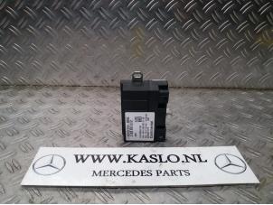 Gebruikte Module brandstof ADM Mercedes SLK (R172) 1.8 200 16V BlueEFFICIENCY Prijs € 50,00 Margeregeling aangeboden door kaslo auto parts