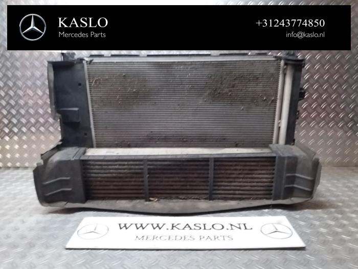 Gebruikte Radiateur Airco Mercedes A (W176) 1.5 A-180 CDI, A-180d 16V Prijs € 100,00 Margeregeling aangeboden door kaslo auto parts