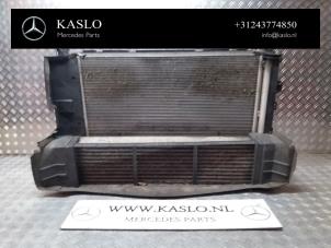 Gebruikte Radiateur Airco Mercedes A (W176) 1.5 A-180 CDI, A-180d 16V Prijs € 100,00 Margeregeling aangeboden door kaslo auto parts