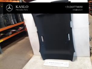 Gebruikte Hemelbekleding Mercedes A (177.0) 2.0 A-220 Turbo 16V Prijs € 500,00 Margeregeling aangeboden door kaslo auto parts