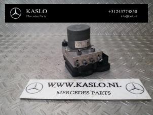 Gebruikte ABS Pomp Mercedes A (177.0) 1.3 A-200 Turbo 16V Prijs € 300,00 Margeregeling aangeboden door kaslo auto parts