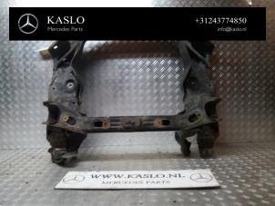 Gebruikte Subframe Mercedes S (W221) 3.0 S-320 CDI 24V Prijs € 150,00 Margeregeling aangeboden door kaslo auto parts
