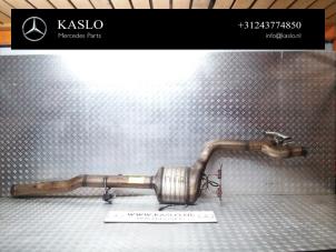 Gebruikte Uitlaat Middendemper Mercedes S (222.0/222.1) 3.0 S-350 BlueTEC, S-350d 24V Prijs € 750,00 Margeregeling aangeboden door kaslo auto parts