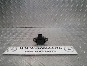 Gebruikte Sensor Snelheid Mercedes E (W212) E-220 CDI 16V BlueTEC Prijs € 30,00 Margeregeling aangeboden door kaslo auto parts