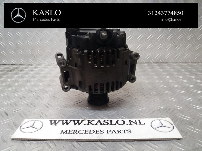 Gebruikte Alternator Mercedes E (W212) E-220 CDI 16V BlueEfficiency Prijs € 100,00 Margeregeling aangeboden door kaslo auto parts
