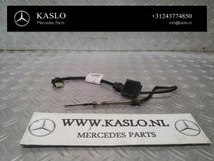 Gebruikte Uitlaat temperatuursensor Mercedes C (W205) C-300 2.0 Turbo 16V Prijs op aanvraag aangeboden door kaslo auto parts
