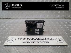 Gebruikte Climatronic Paneel Mercedes C (W205) C-300 2.0 Turbo 16V Prijs op aanvraag aangeboden door kaslo auto parts