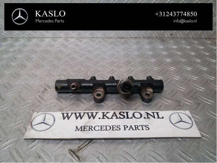 Galerij (Injectie) Mercedes A (W176), 2012 / 2018 1.5 A-180 CDI, A-180d 16V, Hatchback, Diesel, 1 461cc, 80kW (109pk), FWD, OM607951; K9K, 2012-06 / 2018-05, 176.012; 176.212 (Gebruikt)