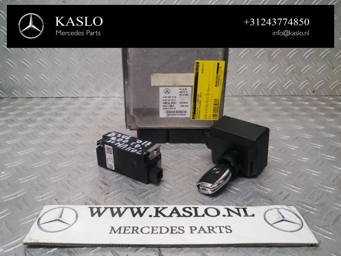 Gebruikte Kontaktslot + computer Mercedes B (W246/W242) 1.8 B-200 CDI BlueEFFICIENCY 16V Prijs € 300,00 Margeregeling aangeboden door kaslo auto parts