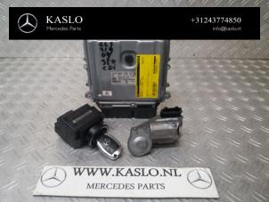 Gebruikte Kontaktslot + computer Mercedes CLS (C219) 350 CDI 24V Prijs € 350,00 Margeregeling aangeboden door kaslo auto parts
