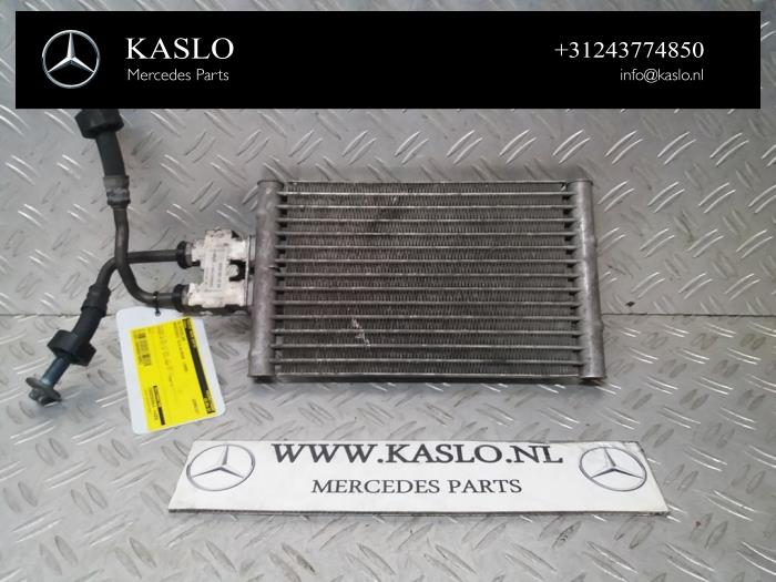 Gebruikte Oliekoeler Mercedes CLS (C219) 350 CDI 24V Prijs op aanvraag aangeboden door kaslo auto parts