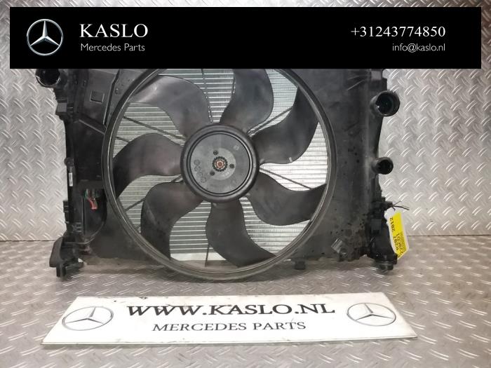 Gebruikte Radiateurfan Mercedes E (R207) E-220 CDI 16V BlueEfficiency Prijs op aanvraag aangeboden door kaslo auto parts